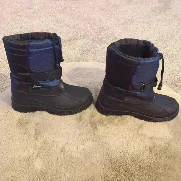 Skadoo, kids snow boot, size 4, black - Picture 3 of 6